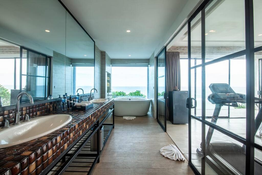 Nusa Dua Ocean View With Private Beach Esterno foto